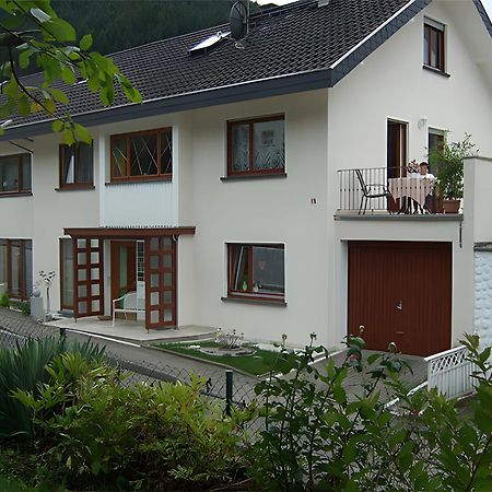 Regina'S Gaestehaus Weisenbach ภายนอก รูปภาพ